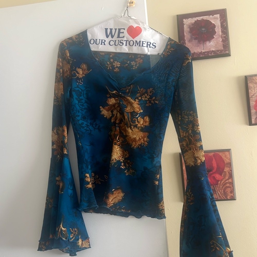 Beautiful size medium bell sleeves
